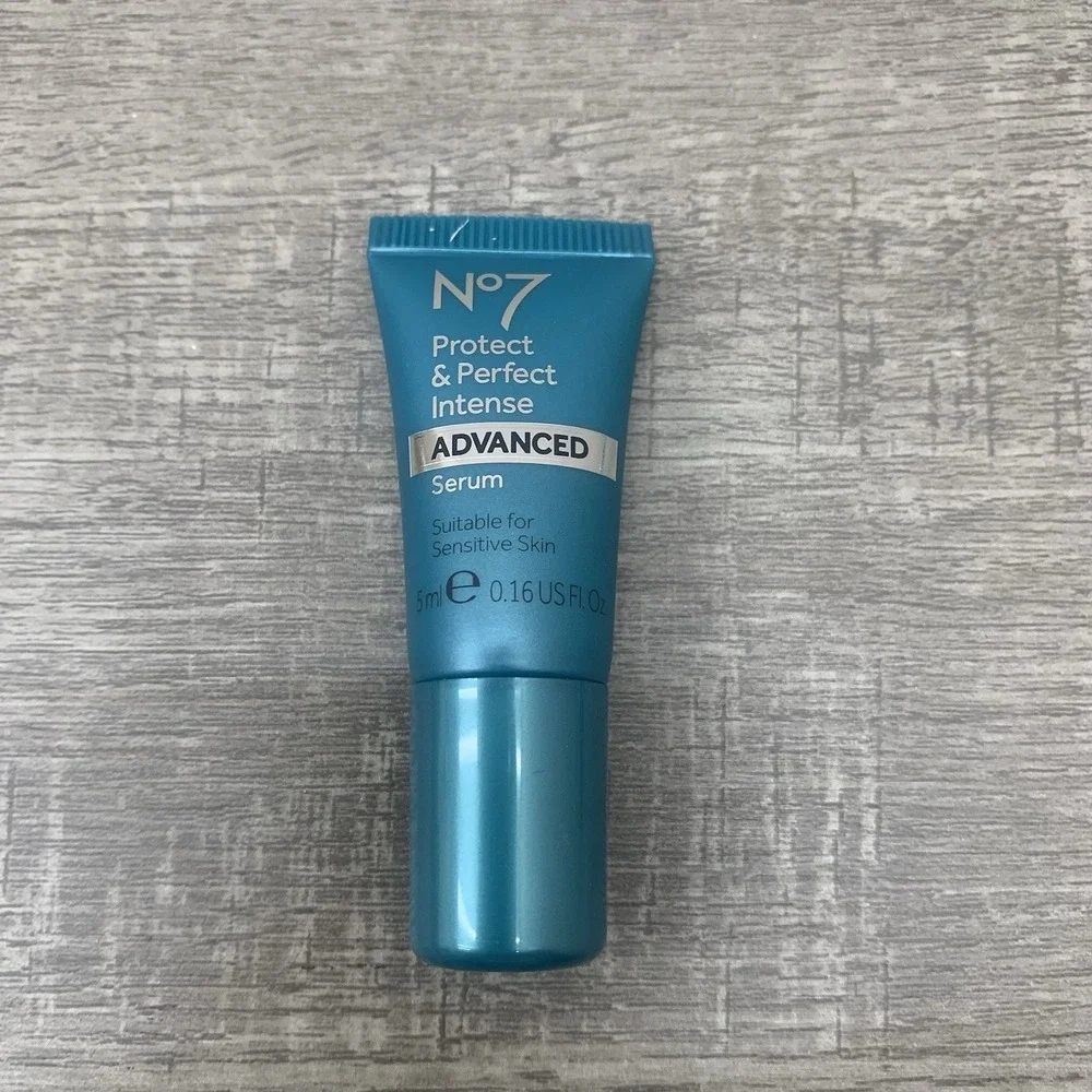 No7  Skincare Collection Protect & Perfect Set 6 Items‎ Included
